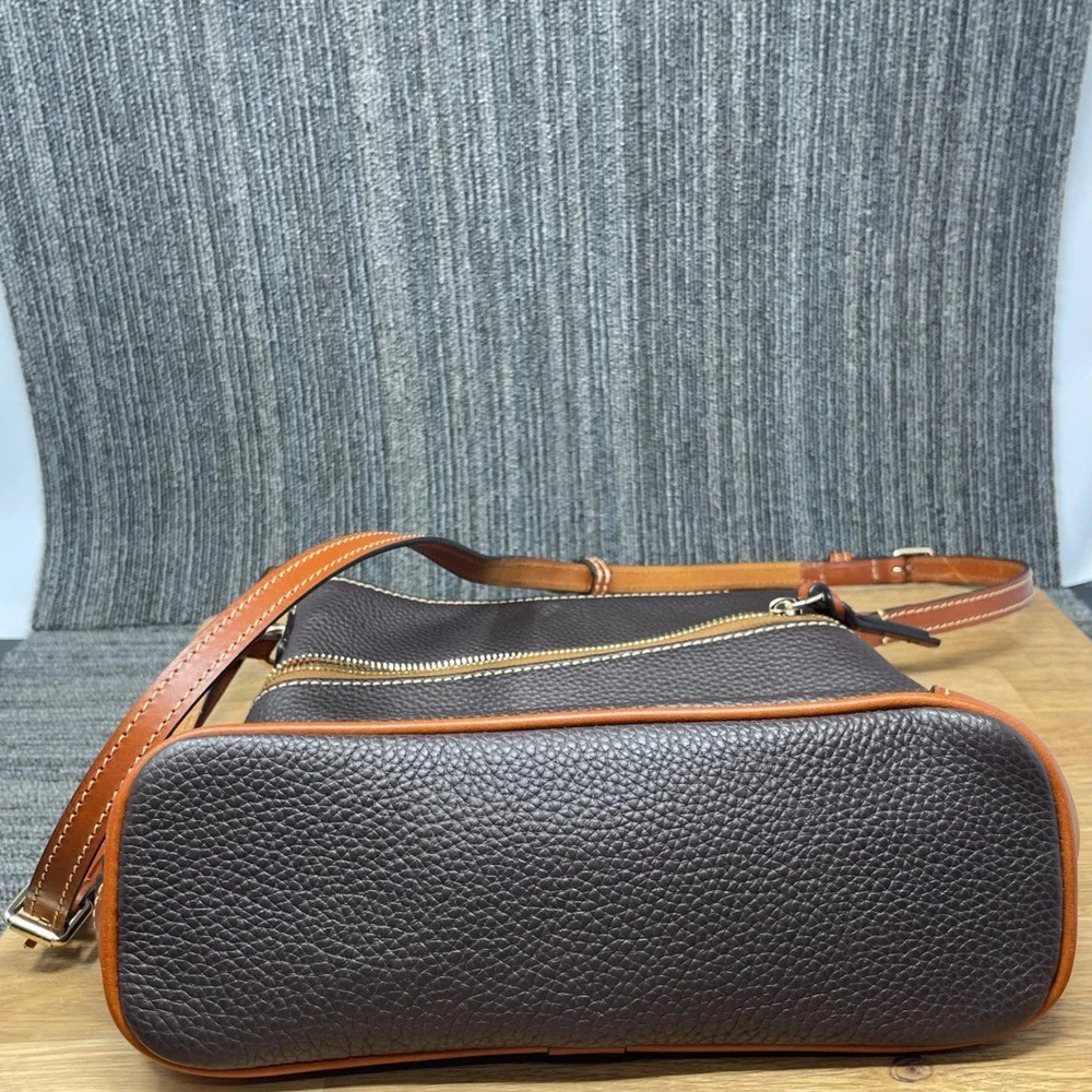 Dooney‎ & Bourke Crossbody Bag Women Small Brown Pebble Leather shoulder Purse